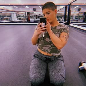 Meet your Posher, Emma